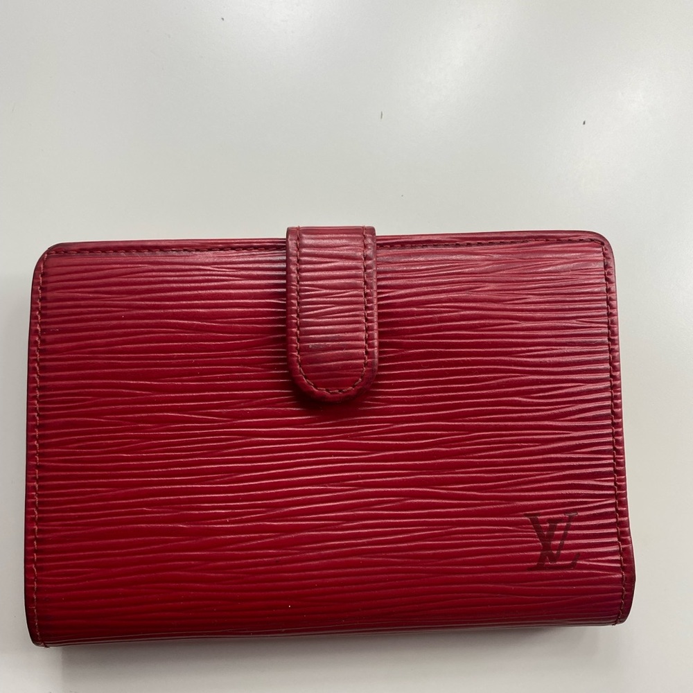 Red vintage 1998 Louis Vuitton wallet